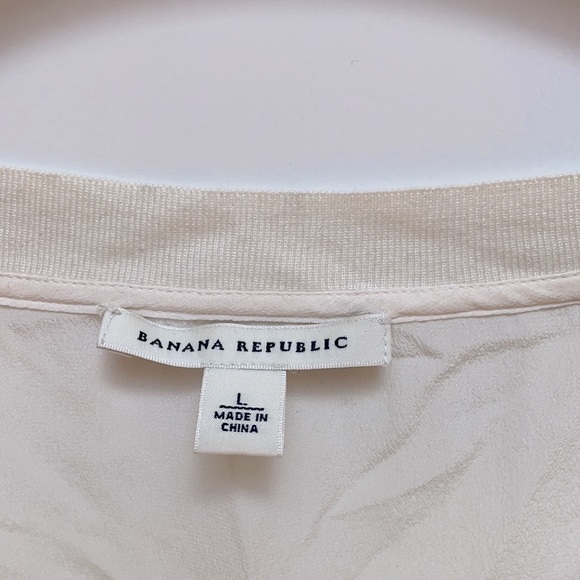 Banana Republic silk striped tee - Picture 2 of 6